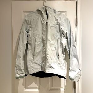 Arcteryx Womens raincoat